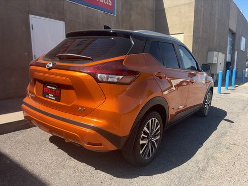 Used 2023 Nissan Kicks SV FWD image 5