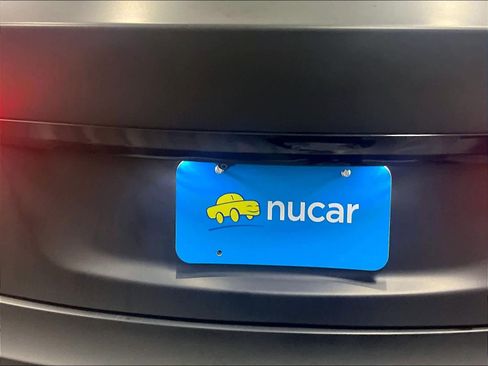 Used 2022 Tesla Model S image 28