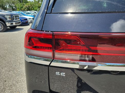New 2026 Volkswagen Atlas SE FWD image 10