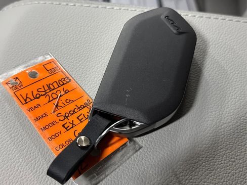 New 2026 Kia Sportage EX w/ EX Panorama Roof Package image 28