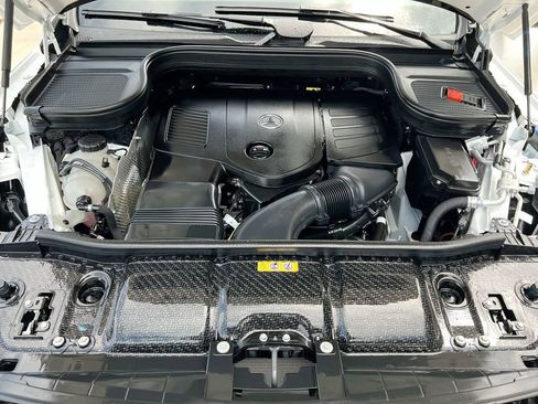 Used 2025 Mercedes-Benz GLE 350 4MATIC image 10