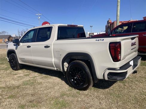 New 2026 GMC Sierra 1500 Pro w/ Graphite Edition image 6