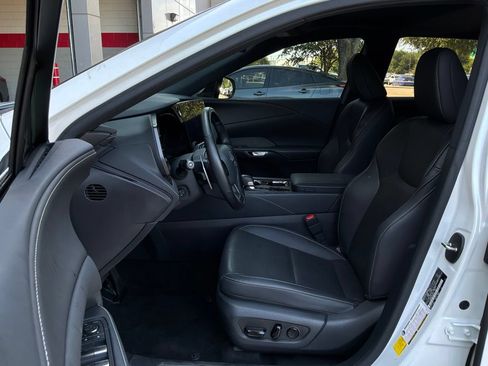 Used 2023 Lexus RX 350 Premium Plus w/ Cold Area Package FWD image 10