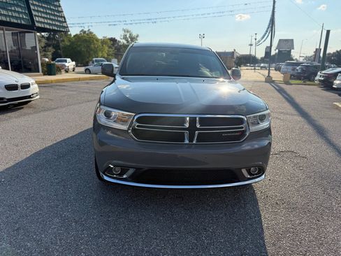 Used 2020 Dodge Durango SXT w/ 3rd Row Seating Group image 2
