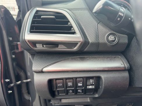 Used 2022 Subaru Forester Premium image 14