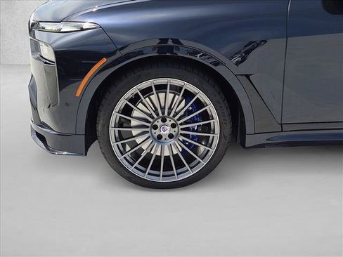 Used 2025 BMW ALPINA XB7 AWD/4WD image 14