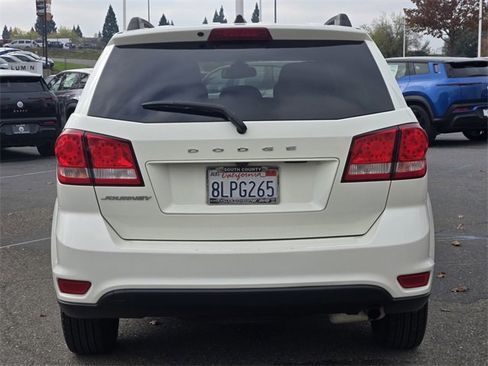 Used 2019 Dodge Journey SE w/ Premium Group image 5