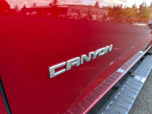 Used 2018 GMC Canyon SLE w/ SLE Convenience Package AWD/4WD image 31