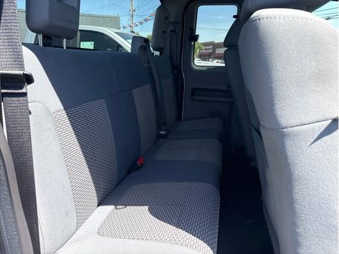 Used 2011 Ford F350 XLT w/ XLT Interior Pkg RWD image 7