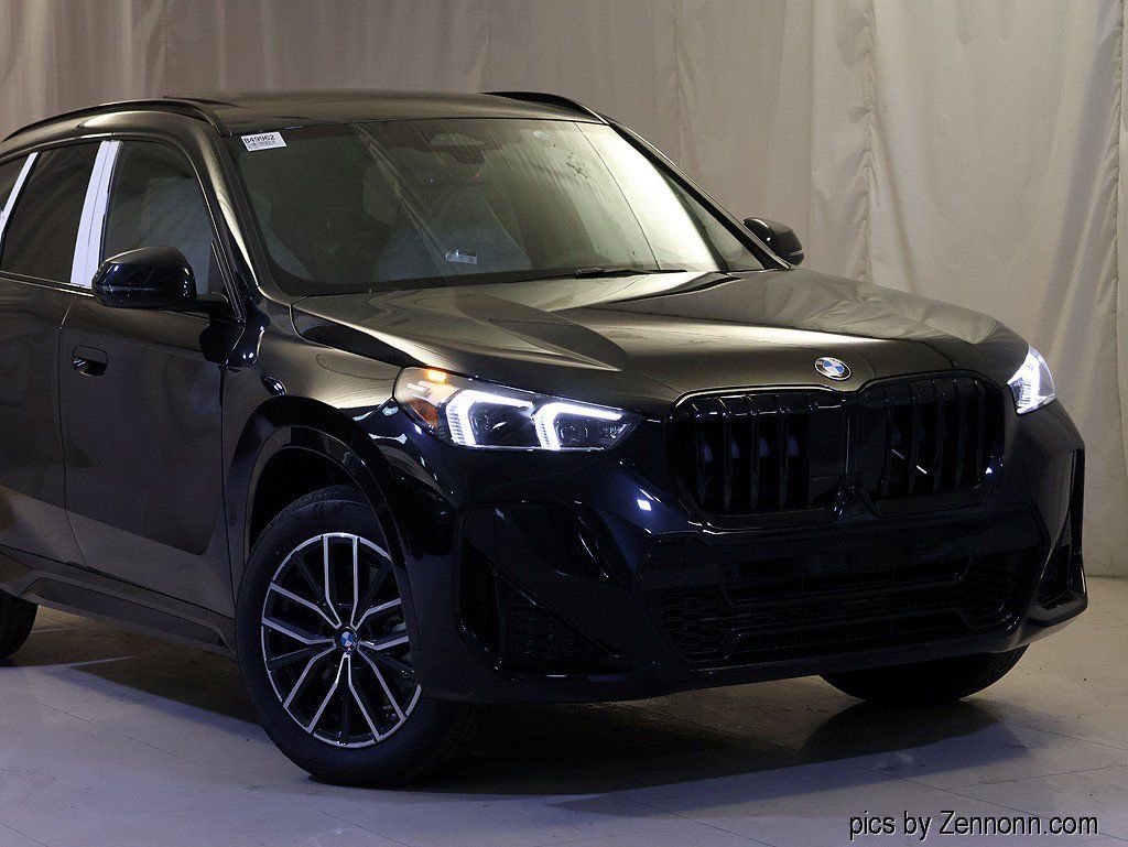 New 2027 BMW X1 xDrive28i AWD/4WD image 2