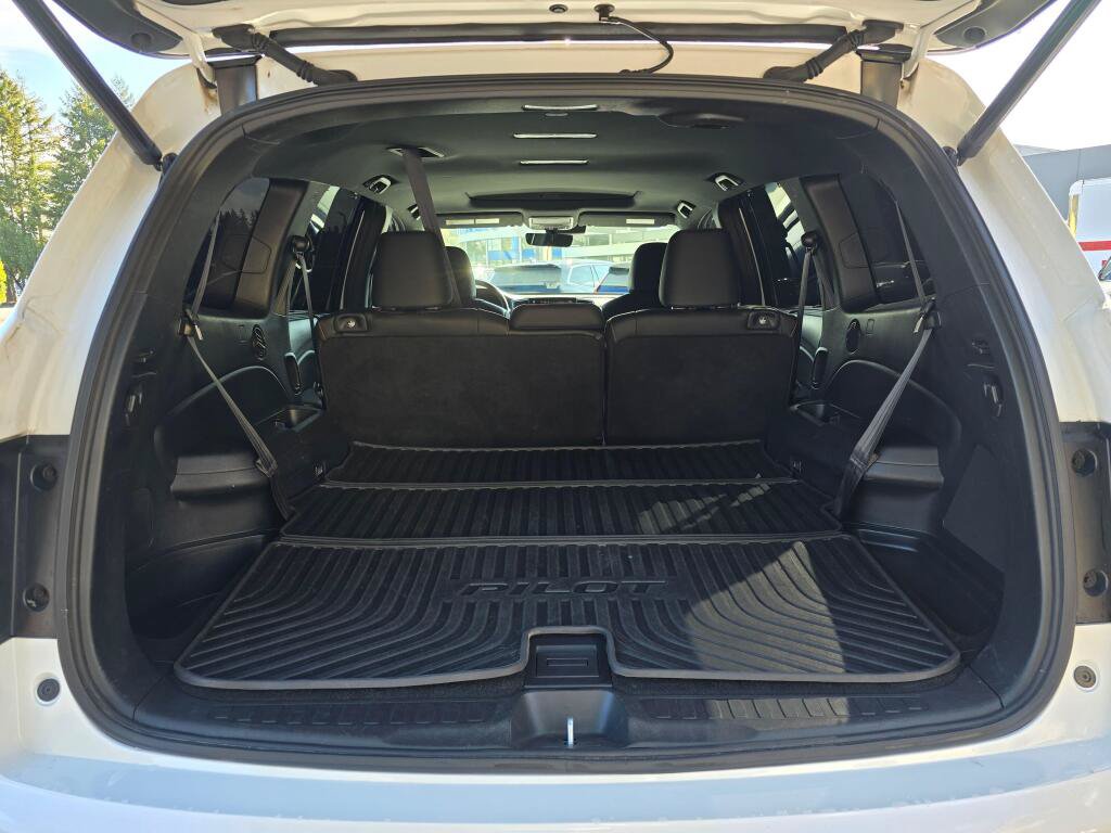 Used 2022 Honda Pilot TrailSport image 5