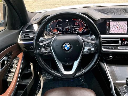 Used 2019 BMW 330i xDrive Sedan w/ Convenience Package AWD/4WD image 20
