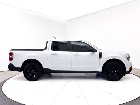 Used 2024 Ford Maverick Lariat w/ Black Appearance Package AWD/4WD image 40