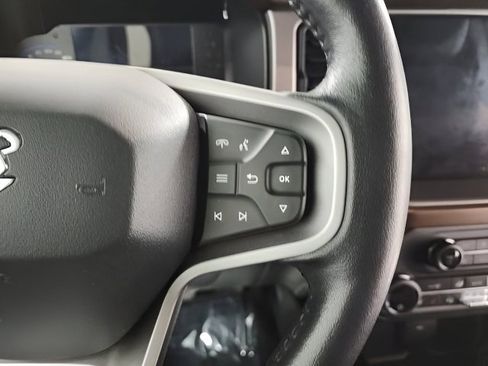Used 2021 Ford Bronco Outer Banks AWD/4WD image 16