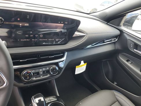 New 2026 Buick Envista Sport Touring w/ Convenience I Package FWD image 26