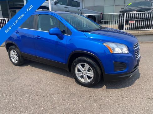 Used 2016 Chevrolet Trax LT w/ LT Convenience Package AWD/4WD image 7