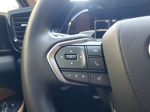 Used 2024 Lexus NX 250 FWD w/ Towing Package (2000 Lbs) image 21