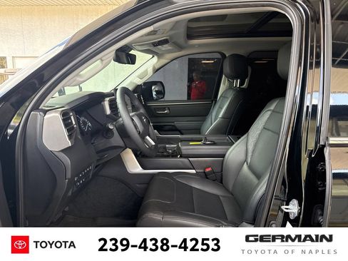 Used 2023 Toyota Tundra Limited w/ Power Package RWD image 16