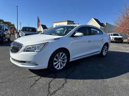 Used 2016 Buick LaCrosse Leather image 1