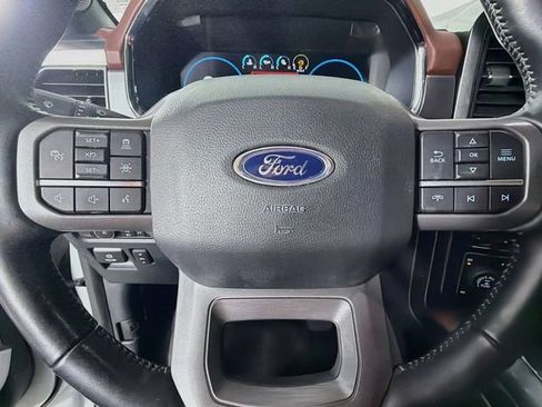 Used 2021 Ford F150 Lariat w/ Equipment Group 502A High AWD/4WD image 13
