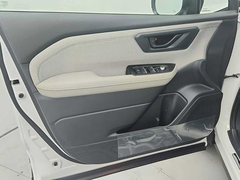 New 2026 Subaru Forester Premium AWD/4WD image 21