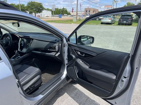 Used 2022 Subaru Outback Limited XT AWD/4WD image 15