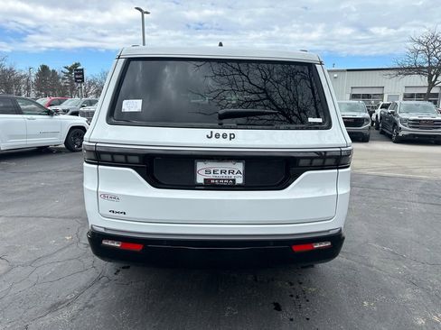 New 2026 Jeep Grand Wagoneer 4WD image 4