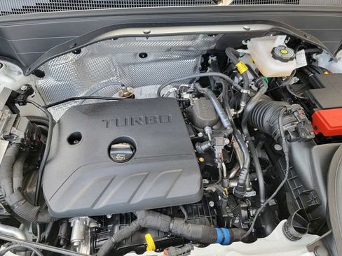 New 2025 Chevrolet TrailBlazer RS w/ Convenience Package image 35