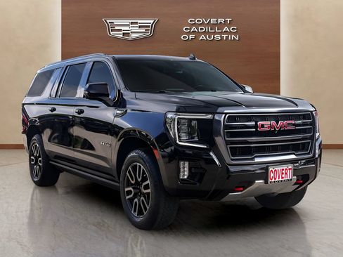 Used 2023 GMC Yukon XL AT4 w/ AT4 Premium Package AWD/4WD image 6