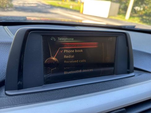 Used 2016 BMW 320i Sedan image 37