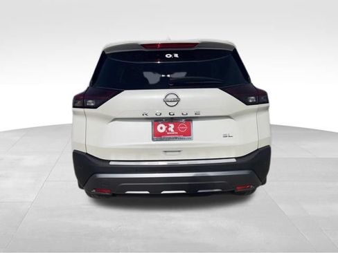 Used 2023 Nissan Rogue SL w/ SL Premium Package FWD image 8