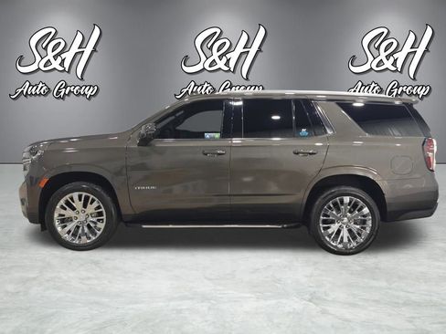 Used 2021 Chevrolet Tahoe LT w/ LT Signature Package image 20
