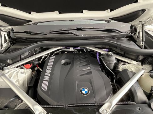 Used 2024 BMW X5 xDrive40i w/ Parking Assistance Package image 18