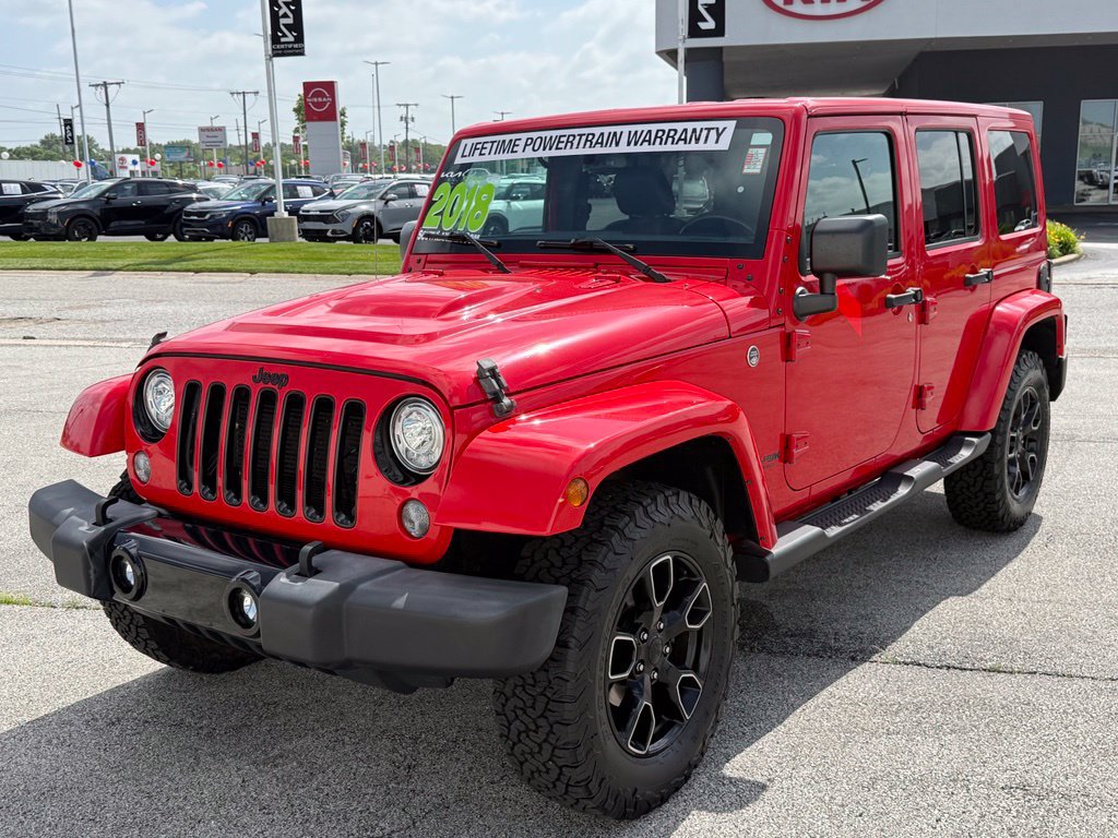 Used 2018 Jeep Wrangler Unlimited Sahara AWD/4WD image 4