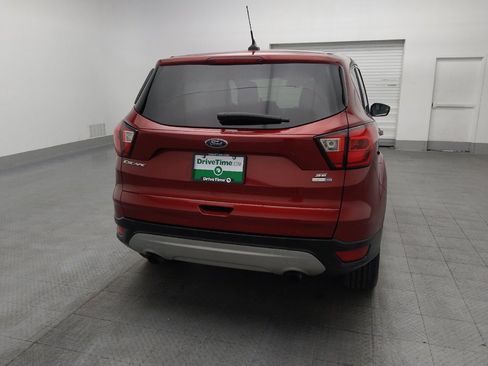 Used 2019 Ford Escape SE AWD/4WD image 5
