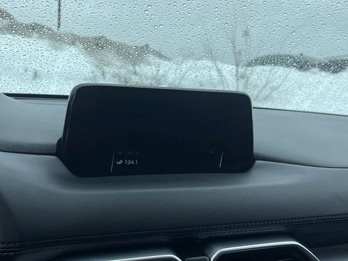 Used 2018 MAZDA CX-5 Touring w/ Preferred Equipment Package image 17