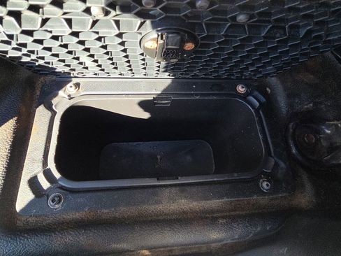 Used 2016 RAM 3500 Tradesman w/ Popular Equipment Group image 18