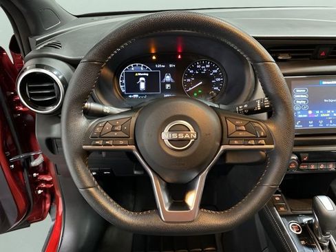 Certified 2024 Nissan Kicks SR w/ SR Premium Package FWD image 11