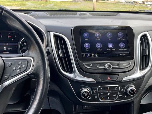 Used 2020 Chevrolet Equinox LT image 6