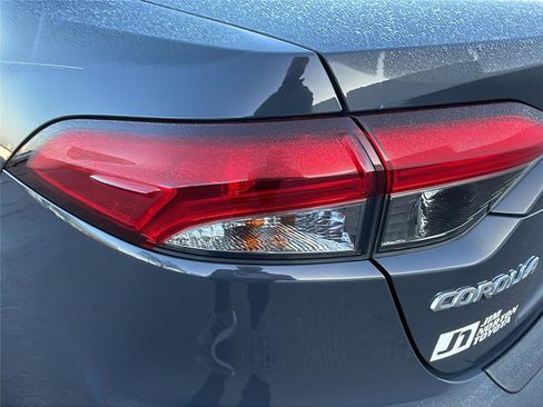 Used 2024 Toyota Corolla XLE image 11