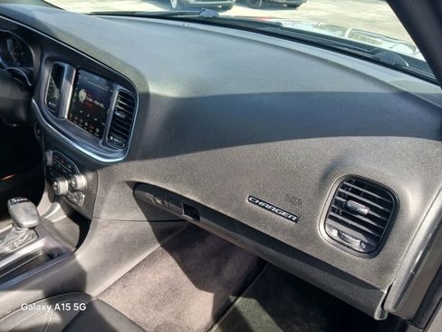 Used 2018 Dodge Charger GT w/ Blacktop Package image 18