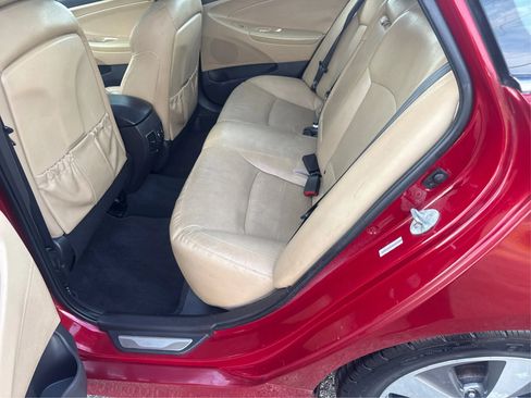 Used 2011 Hyundai Sonata Hybrid w/ Premium Equipment Pkg 2 FWD image 11