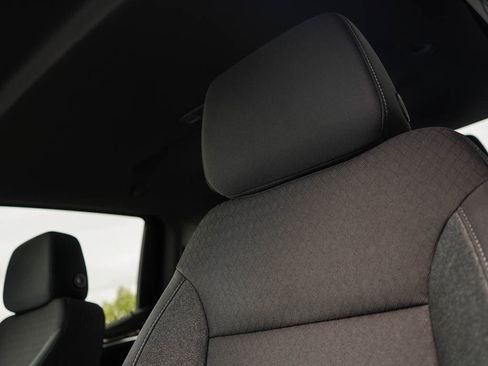 New 2025 Chevrolet Silverado 1500 LT image 18