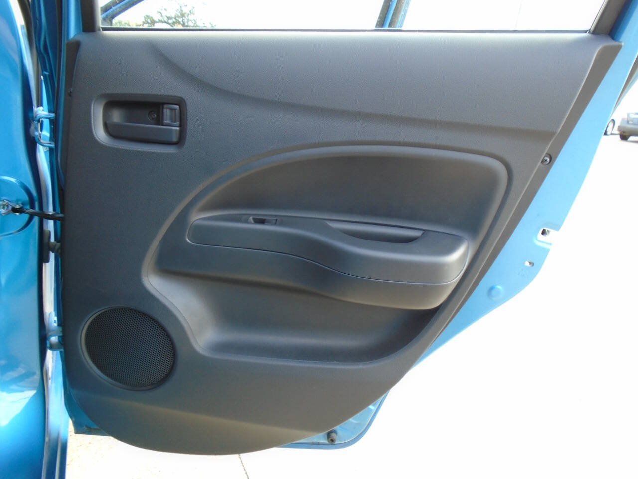 Used 2024 Mitsubishi Mirage ES FWD image 27