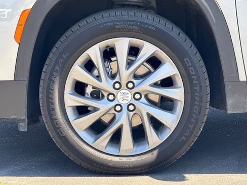 Used 2025 Buick Enclave Preferred FWD image 39