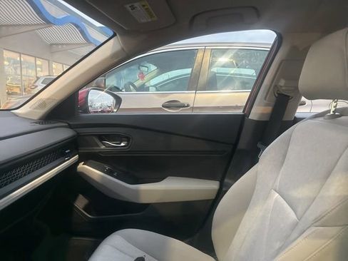 Used 2024 Honda Accord EX image 7