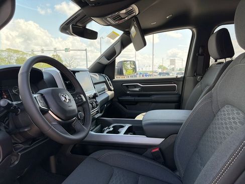 New 2027 RAM 1500 4x4 Crew Cab image 16
