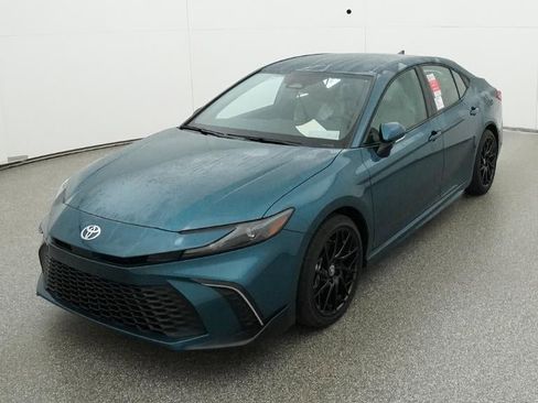 New 2026 Toyota Camry SE image 16