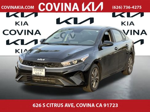 Used 2024 Kia Forte LXS w/ LXS Technology Package image 4