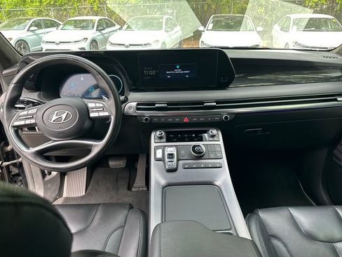 Used 2023 Hyundai Palisade Calligraphy w/ Cargo Package FWD image 15